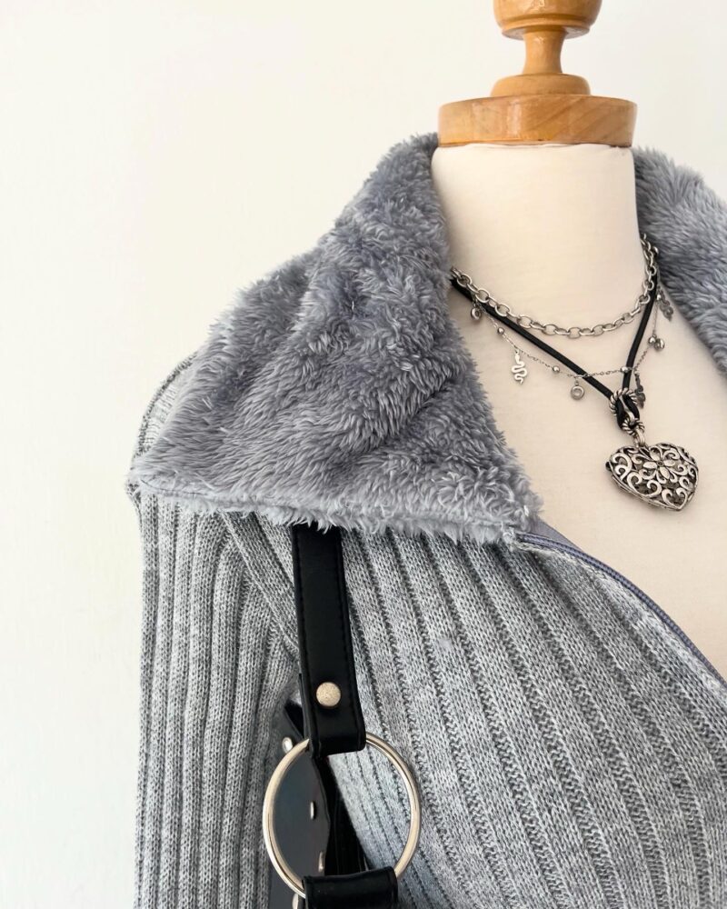Gray cardigan with plush - Imagen 3