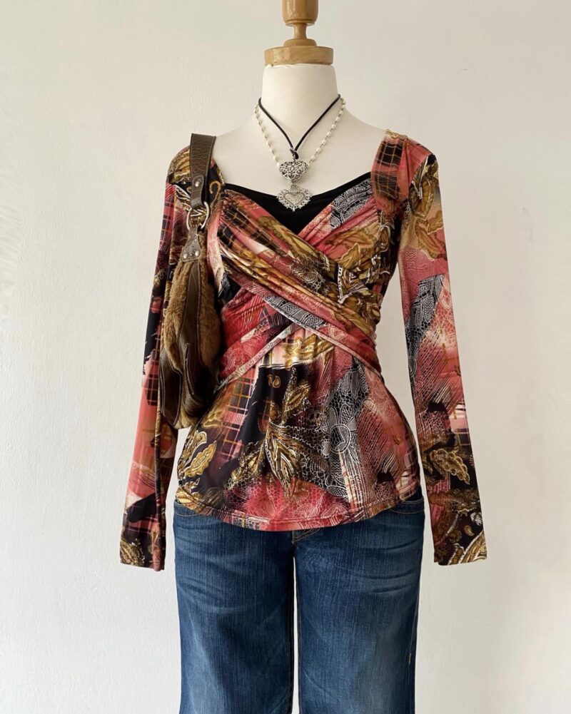 Bohemian top
