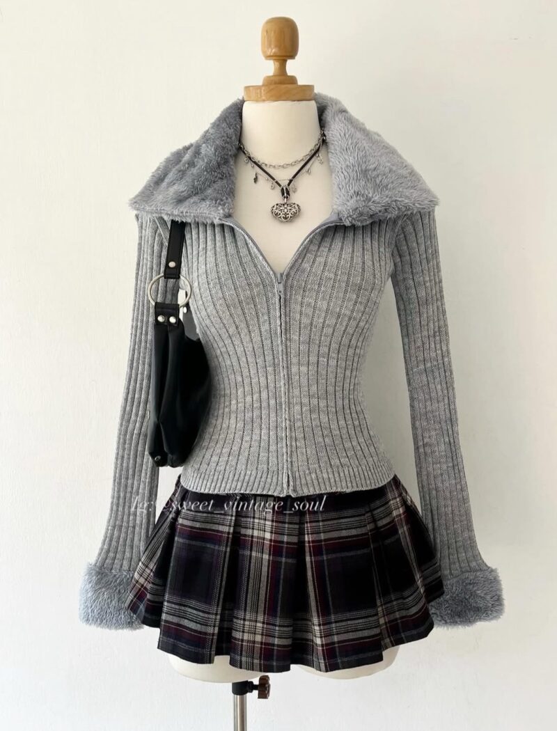 Gray cardigan with plush