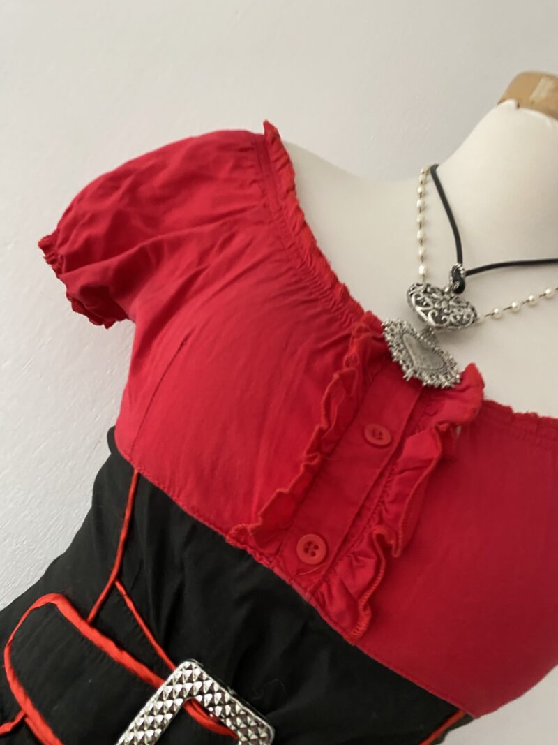Red and black blouse with belt - Imagen 2